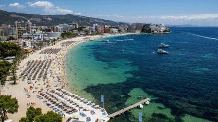 Irish man arrested in Magaluf on suspicion of taking upskirt photo of 14-year-old girl