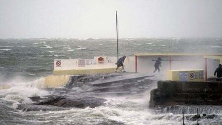 Status Orange wind warning issued for two counties as Storm Ashley to hit Ireland