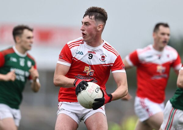 Caelim Keogh was composed in and out of possession for Pádraig Pearses. Picture: INPHO/Tom Maher