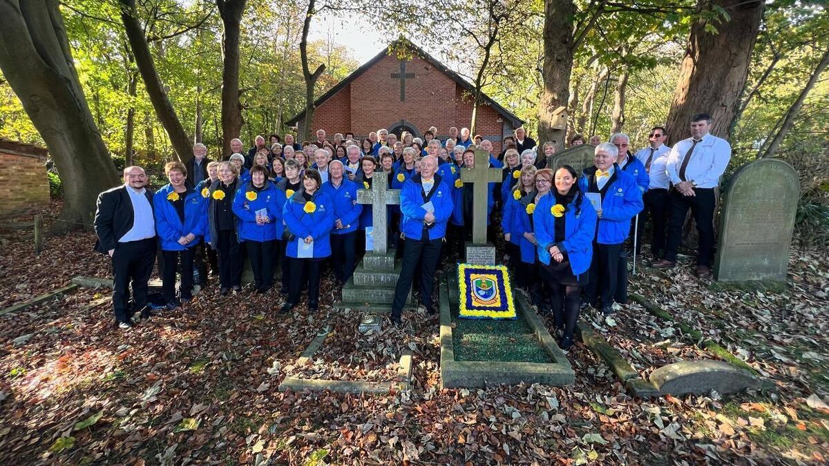 Watch: Roscommon Solstice Choir sing 'You'll Never Walk Alone' in Liverpool