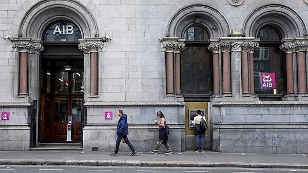 Department of Finance officials said it was a good time for €500m AIB share buyback deal