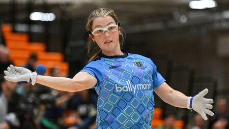 Tully progresses to World Championship semi-finals
