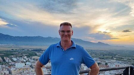 ‘We’re surrounded by water’: Expat teacher outside Valencia unable to leave town