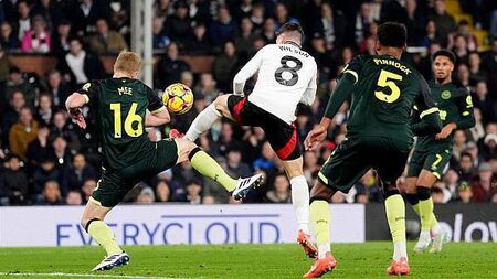 Supersub Harry Wilson stings Bees with added-time double in thrilling Fulham win