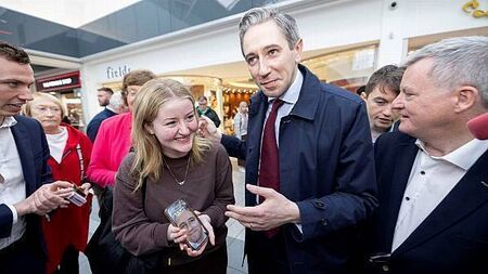 Fine Gael accused of ‘populist pandering’ as Harris sets out immigration policy