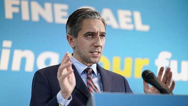 Fine Gael pledges to spend €10bn of Apple money on housing