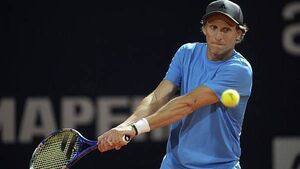 Diego Forlan’s pro tennis debut ends in defeat for former Uruguay forward