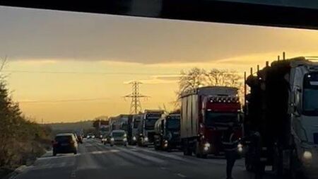 Row of trucks forced to pull in on N5 near Ballagh due to icy conditions