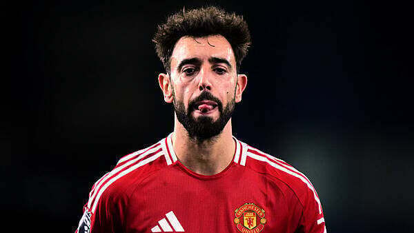 Bruno Fernandes urges United to forget Man City’s problems and focus on own form