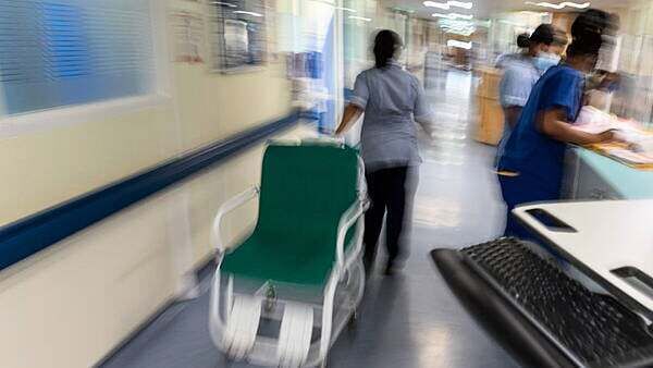 Hospital overcrowding: Over 420 patients wait for beds in Irish hospitals