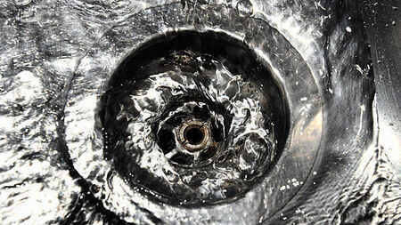 Threat to poison English water supply was feasible, papers show