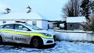 Garda forensics team to examine shed where man's body was found in Donegal Garda forensics team to examine shed where man's body was found in Donegal