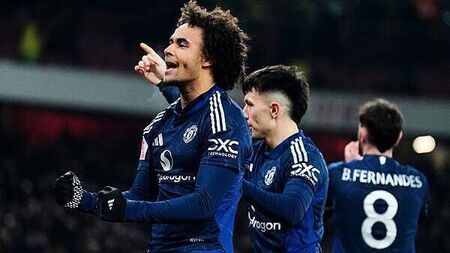 Arsenal pay penalty as Manchester United win shootout to progress in FA Cup