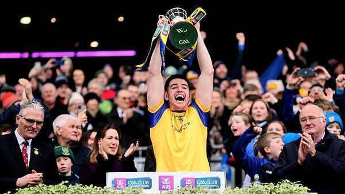 Dublin's Na Fianna dominate over Sarsfields of Cork in All Ireland Senior Club Hurling final