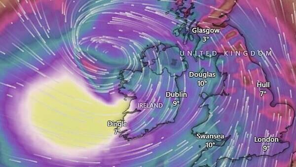 Storm Éowyn: Nationwide red wind warning after National Emergency Group meets