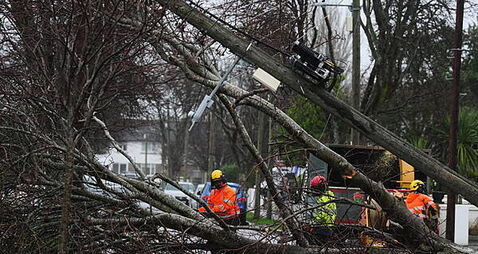 180,000 customers remain without power as support to come from Austria, Finland, and France