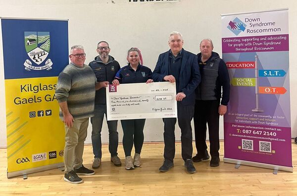 Pictured at the presentation of a cheque to Down Syndrome Roscommon by Kilglass Gaels GAA Club following the club’s Christmas Jumper Night fundraiser, which raised €3578.39, were Tommy Mulry, Nicola Tully, Fintan Cruse, John Landy and Aidan Tully Pictured at the presentation of a cheque to Down Syndrome Roscommon by Kilglass Gaels GAA Club following the club’s Christmas Jumper Night fundraiser, which raised €3578.39, were Tommy Mulry, Nicola Tully, Fintan Cruse, John Landy and Aidan Tully