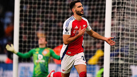 Arsenal’s ‘crazy’ decision to put Mikel Merino up front pays dividends