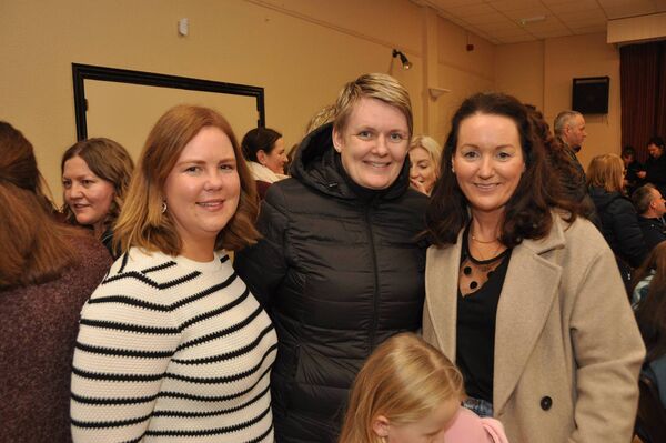 Grainne Keane, Sinead Barry and Linda Travers pictured at the recent Roscommon Credit Union schools’ quiz in Kilbride Community Centre. Pic: Liam Reynolds