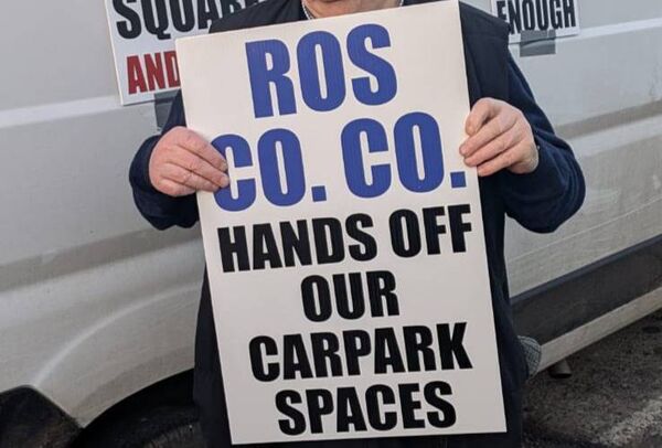 Members of the business community in Ballaghaderreen held a peaceful demonstration in the town's square at 7 a.m. this morning. 