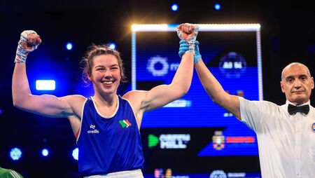 Lisa O'Rourke produces performance of her life to win her World Boxing Championships semi-final