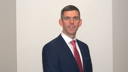 Contenders emerge to fill Fine Gael Senator’s vacant council seat