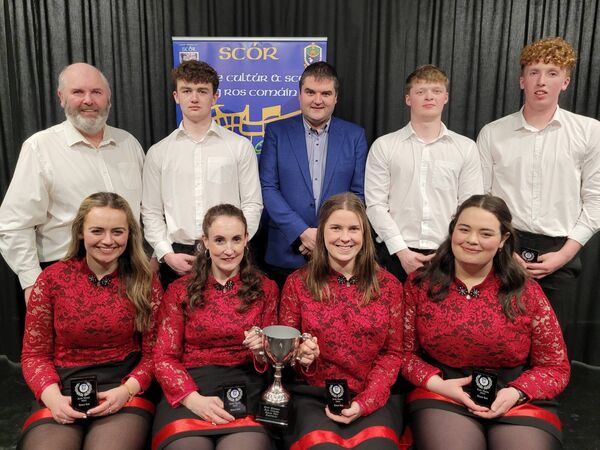 The Elphin Set Dancing Group, alongside Roscommon GAA Chairperson, Brian Carroll, that won their recent county Scór Sinsir final at Kilmurry Hall. The Elphin Set Dancing Group, alongside Roscommon GAA Chairperson, Brian Carroll, that won their recent county Scór Sinsir final at Kilmurry Hall.