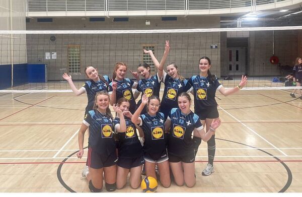 Back Row (L-R): Olivia Collins, Isla Walshe, Carmen Camancho, Lola Mora, Carolina Gastanaga. Front Row (L-R): Ellianna McManus, Lucia Wright, Emme Lynch, Leti Laguillo. Back Row (L-R): Olivia Collins, Isla Walshe, Carmen Camancho, Lola Mora, Carolina Gastanaga. Front Row (L-R): Ellianna McManus, Lucia Wright, Emme Lynch, Leti Laguillo.