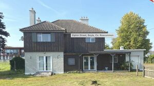 Department urged to explore buying former doctor’s residence for Boyle childcare facility