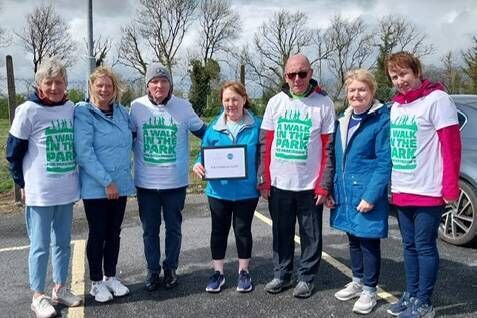 A presentation was made by the Parkinsons Association to members of Castlerea ICA Guild in recognition of the fundraising undertaken by the Guild for the Association. The presentation was made at the annual Parkinson’s Ireland Roscommon Walk in Rockfield Oran on Sunday. Pictured l to r: Caroline Rushe, Marie Stenson, Eddie Egan, Mamie O’Connor, Brian Stenson, Kathleen Hester, and Marie Cahill. 