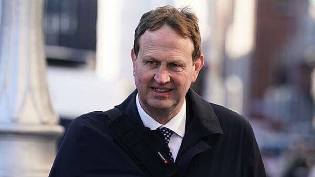 Justice minister says ‘we can’t have relentless negativity’ about job as garda