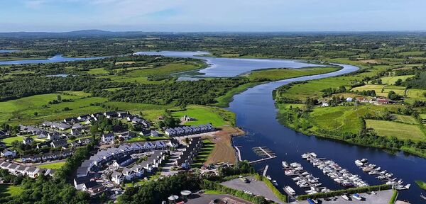 Escape the ordinary to Prior's Point, affordable A-rated luxury on the banks of the River Shannon. Escape the ordinary to Prior's Point, affordable A-rated luxury on the banks of the River Shannon.
