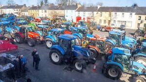 Memorial tractor and vintage run in Strokestown raises €26,600 for two charities
