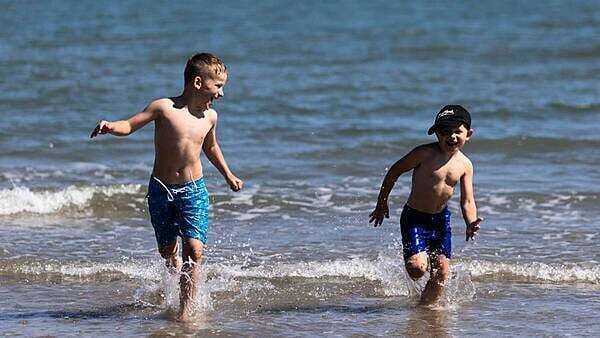 Enjoy the sunny weather this weekend – as Met Éireann predicts rain to return soon