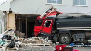 Gardaí appeal for witnesses to truck colliding into house