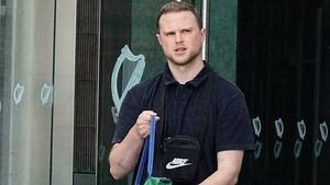 Insurance broker spared jail and record after smoke alarm triggered on flight to Dublin