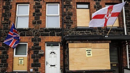 SDLP calls for ‘clarity’ over involvement of loyalist paramilitaries in disorder