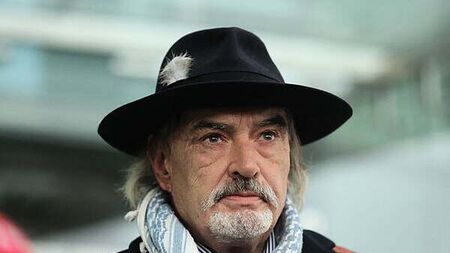 Ian Bailey's ashes scattered off Cork coast as family hold memorial service