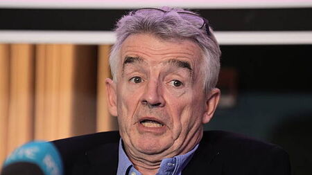 Ryanair boss considers increasing staff bonus to tackle excess baggage ‘scourge’