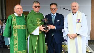 Local Notes: Irish international gets married, bicentenary celebrations and remembrances 