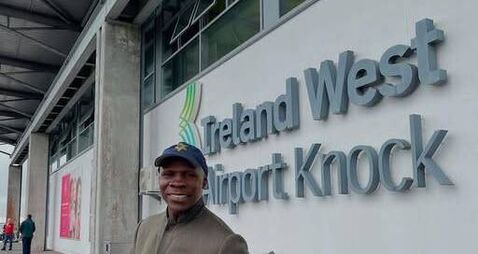 Former world boxing champion spotted at Ireland West Airport