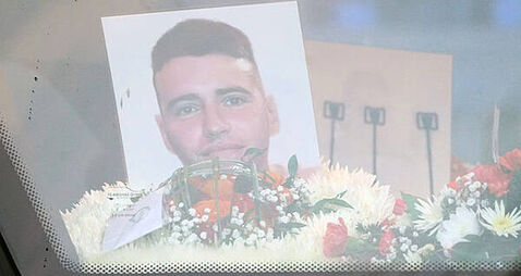 Tánaiste to meet mother of murdered peacekeeper