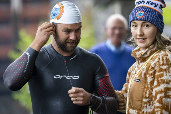 Paul Little getting support from his wife Hazel. Pic: Mark Kelly