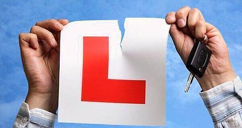 Apps cut driving test waiting times by monitoring cancellations at nearby centres