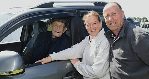 Pic of the day: Tom still enjoying  life at 99!