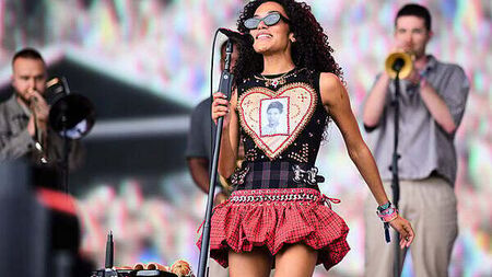 Olivia Dean announces show at Dublin's Fairview Park