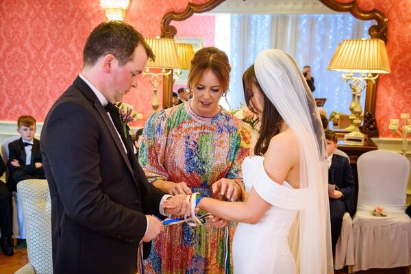 Loraine's weddings incorporate a wide range of traditions and cultures. Loraine's weddings incorporate a wide range of traditions and cultures.