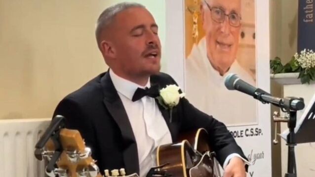 <p>Dermot Kennedy singing in St. Croan's Church in Ballymoe.</p>