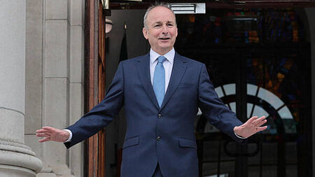 Taoiseach endorses Jim Gavin as Fianna Fáil’s presidential candidate