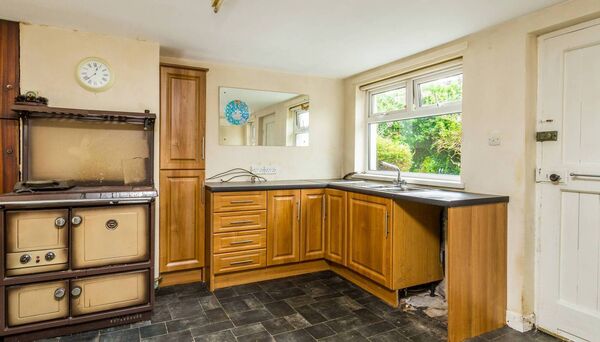 The home may qualify for an SEAI retrofit grant, presenting a golden opportunity for prospective owners to enhance energy efficiency. The home may qualify for an SEAI retrofit grant, presenting a golden opportunity for prospective owners to enhance energy efficiency.